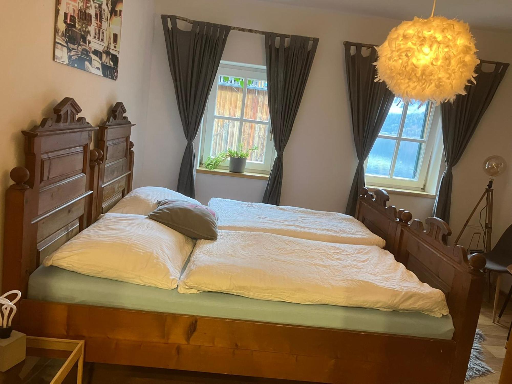 Pinkdeer Apartment Hallstatt Bagian luar foto